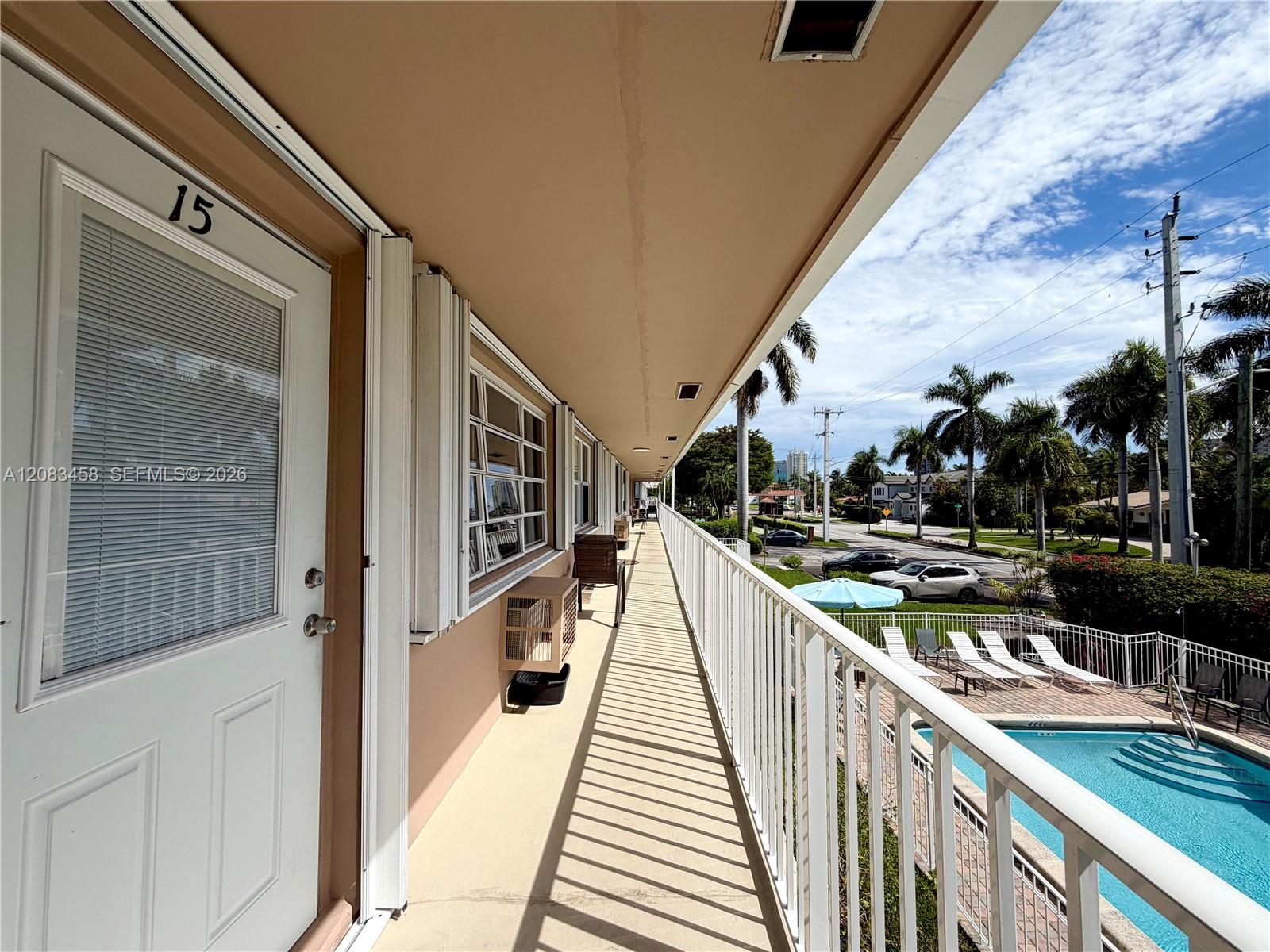 500 Layne Blvd # 15 — Photo 3