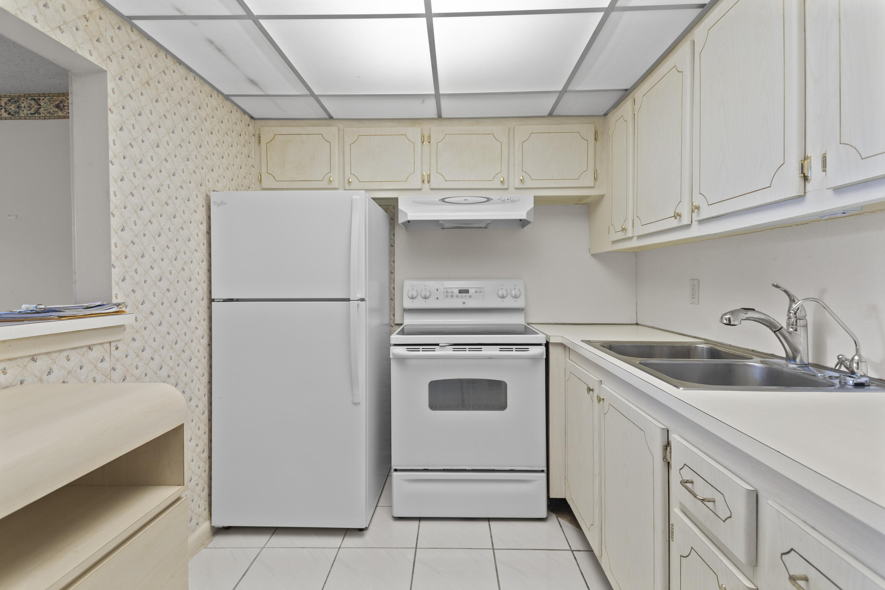 270 Farnham L # 270, Deerfield Beach FL 33442