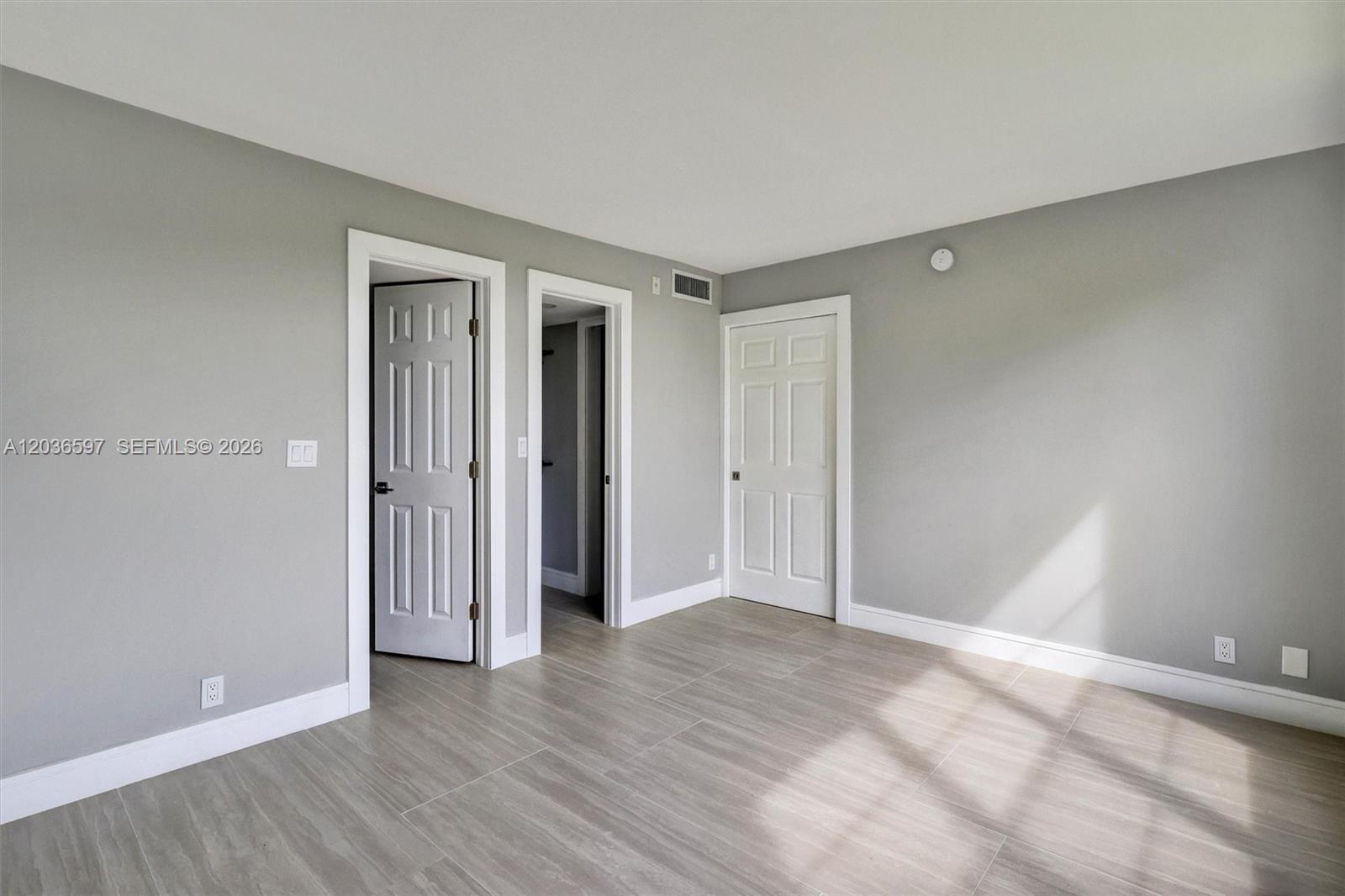 2940 N Course Dr # 311 — Photo 2
