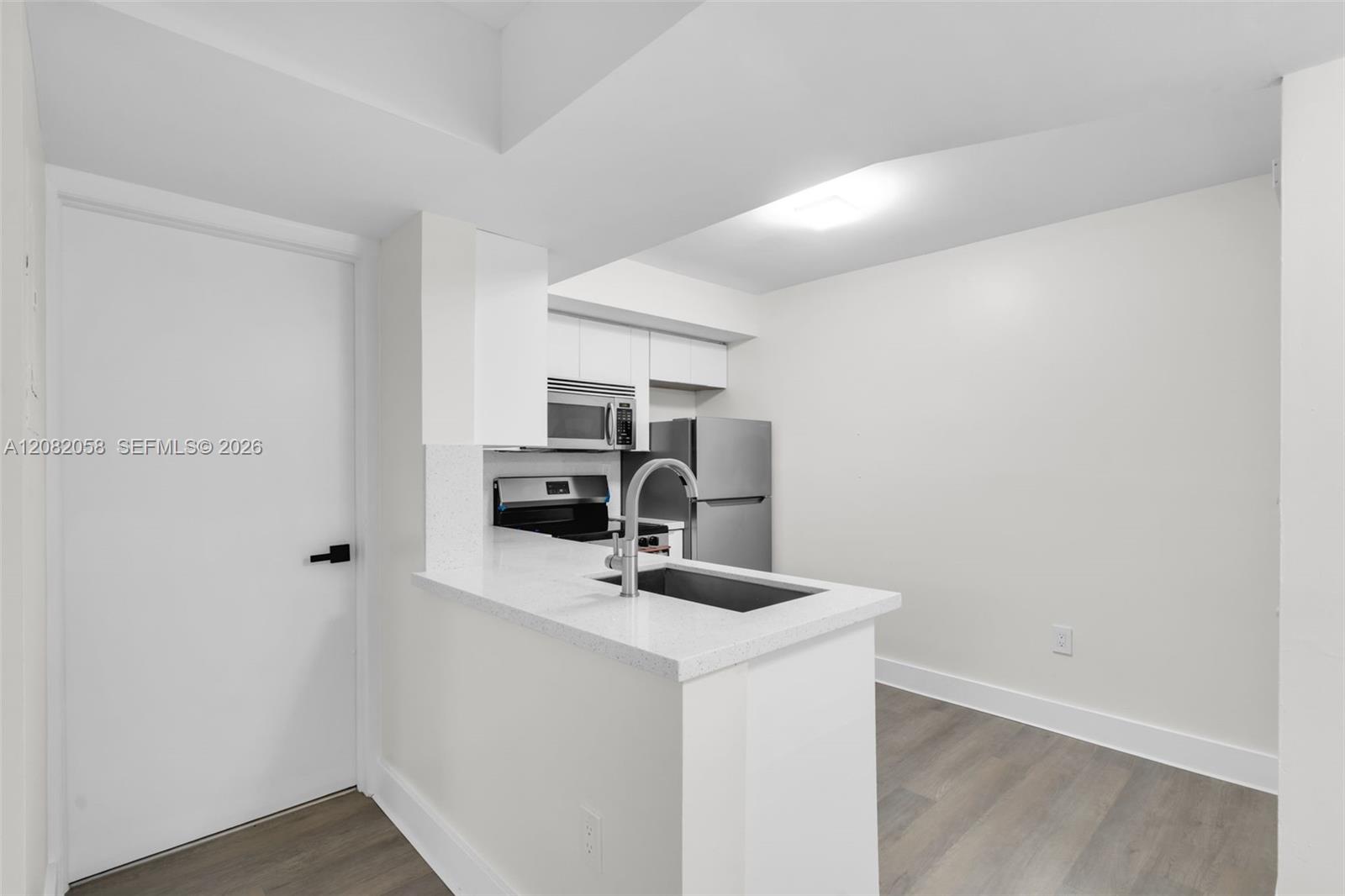 15495 N Miami Lakeway N # 101 — Photo 4