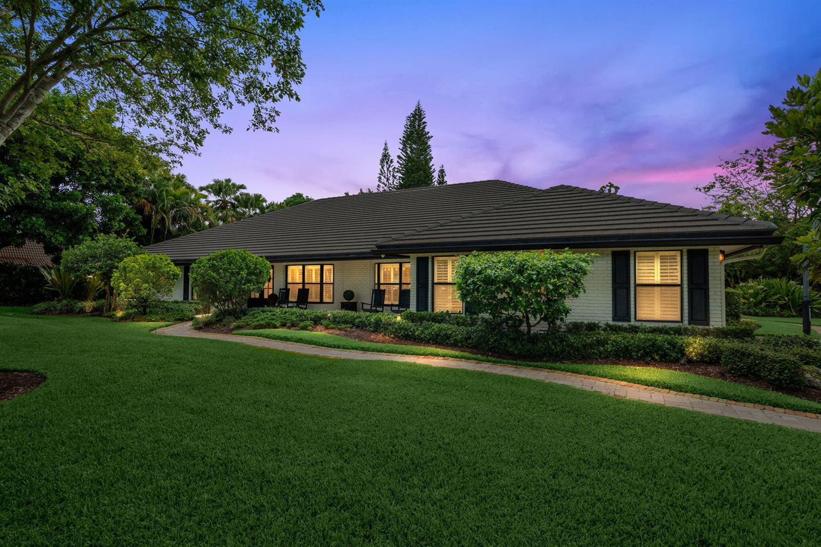 8-web-or-mls-A7406499