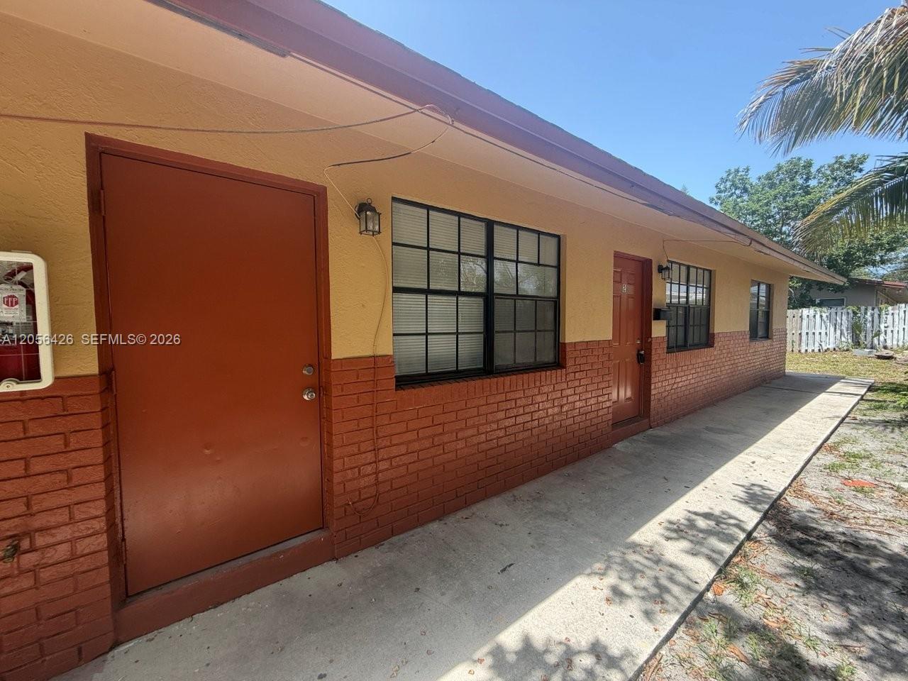 1132 NE 5th Ave # 2, Fort Lauderdale FL 33304