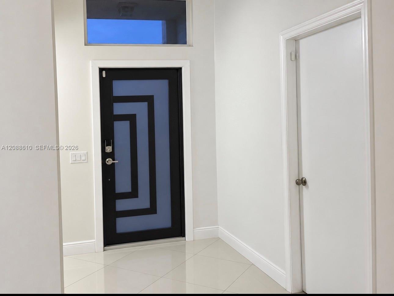 7384 Granada Way — Photo 2
