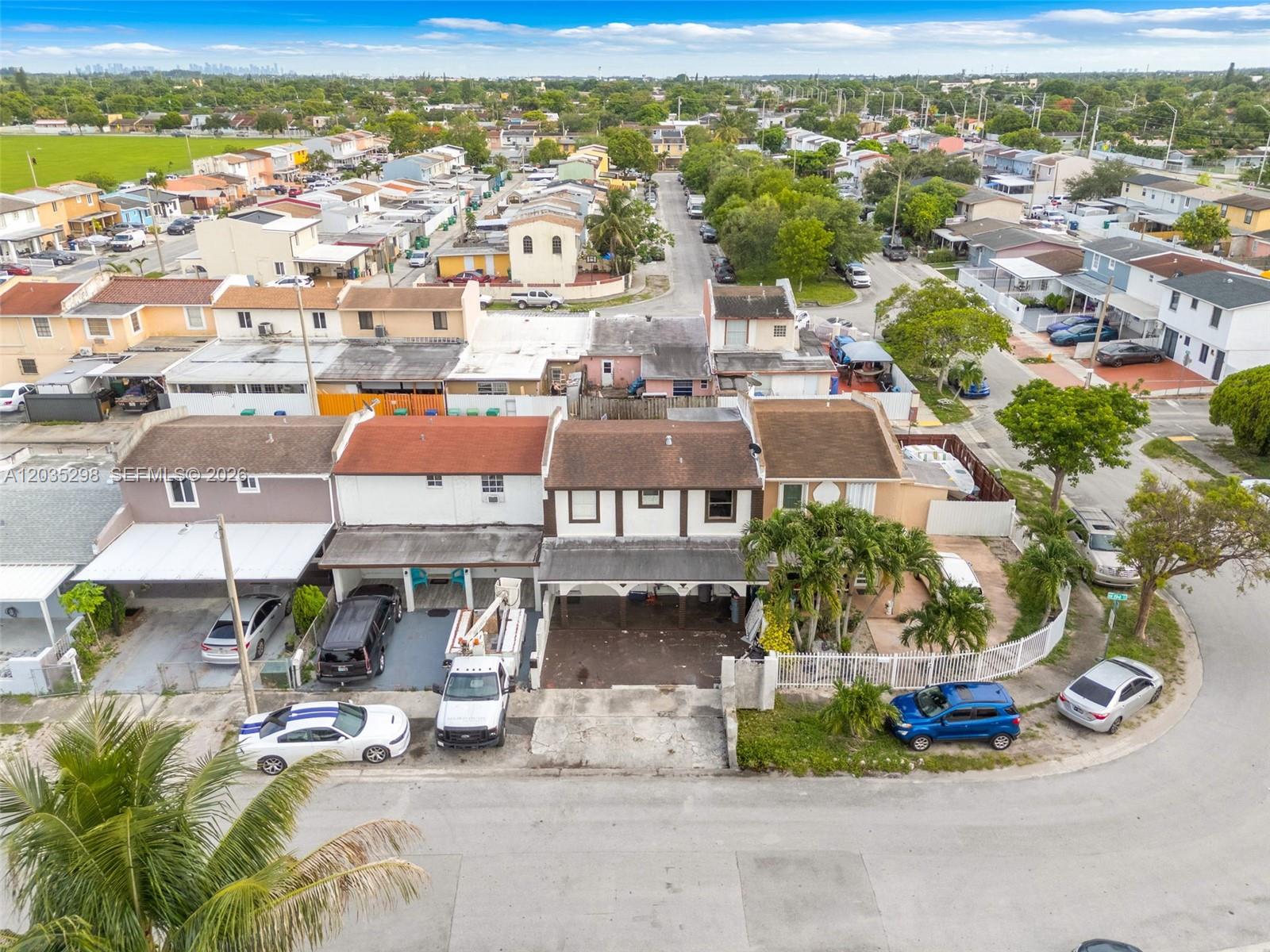 4522 NW 194th St, Miami Gardens FL 33055