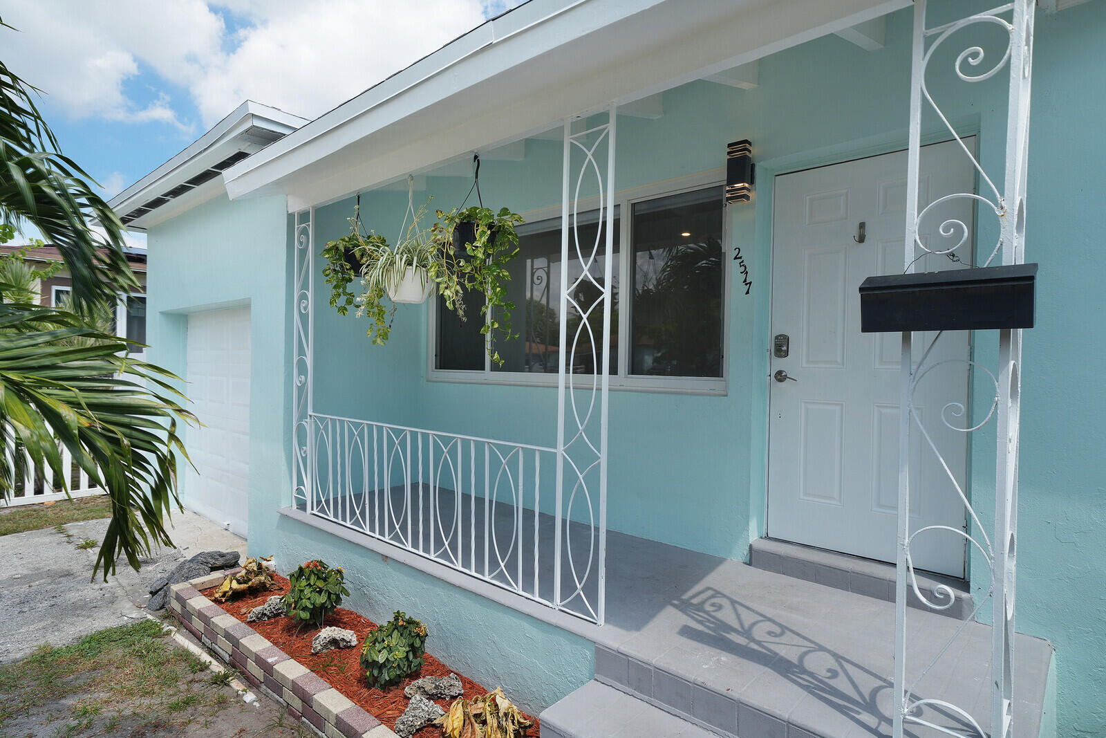2517 Rodman Street — Photo 3