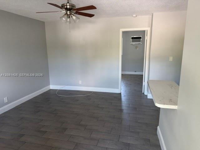 495 NW 43rd Ct # 6 — Photo 3