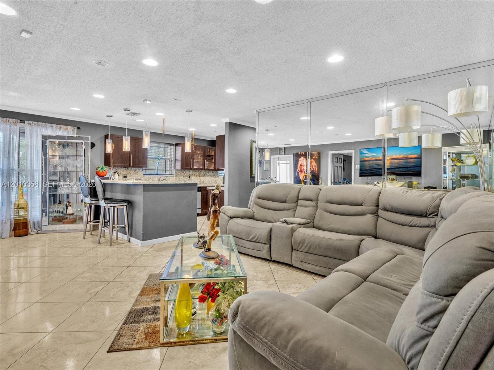 4301 NW 185th St, Miami Gardens FL 33055
