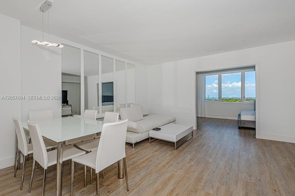 2301 Collins Ave # 1528, Miami Beach FL 33139