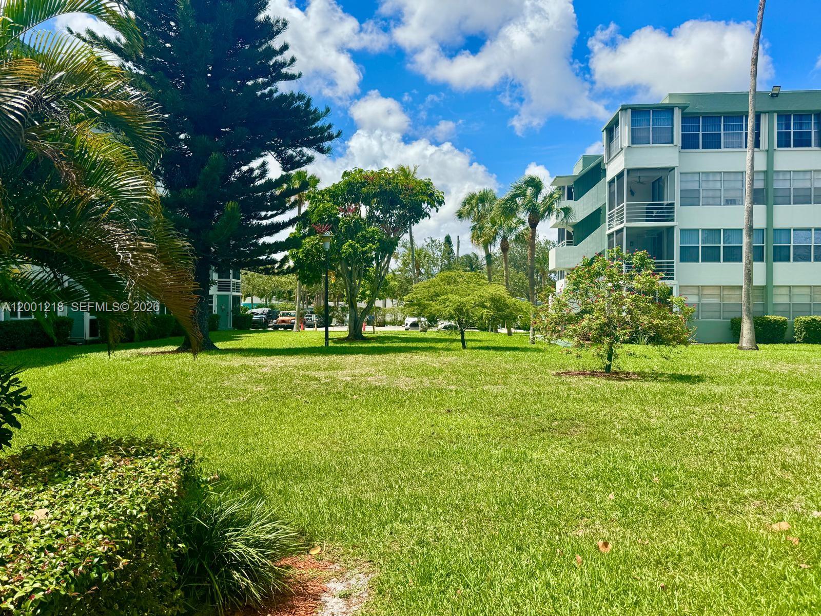 2741 Taft St # 404, Hollywood FL 33020
