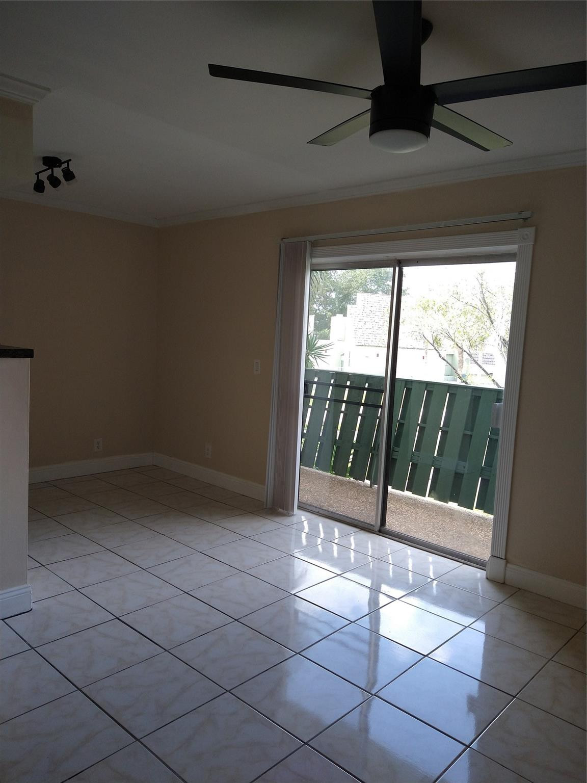 8903 NW 28th Drive # 8B — Photo 4