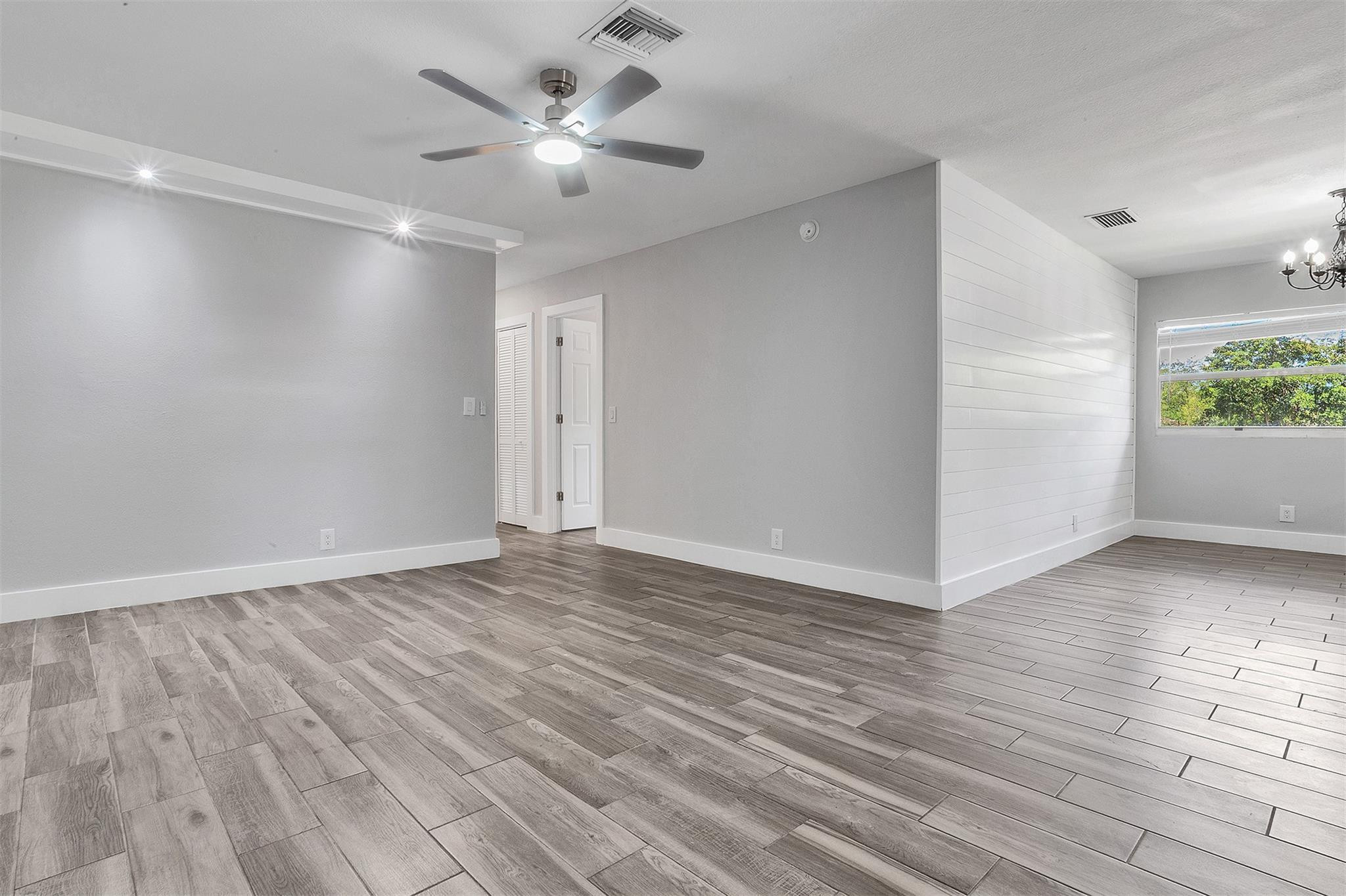 10131 NW 35TH Street # 16 — Photo 4