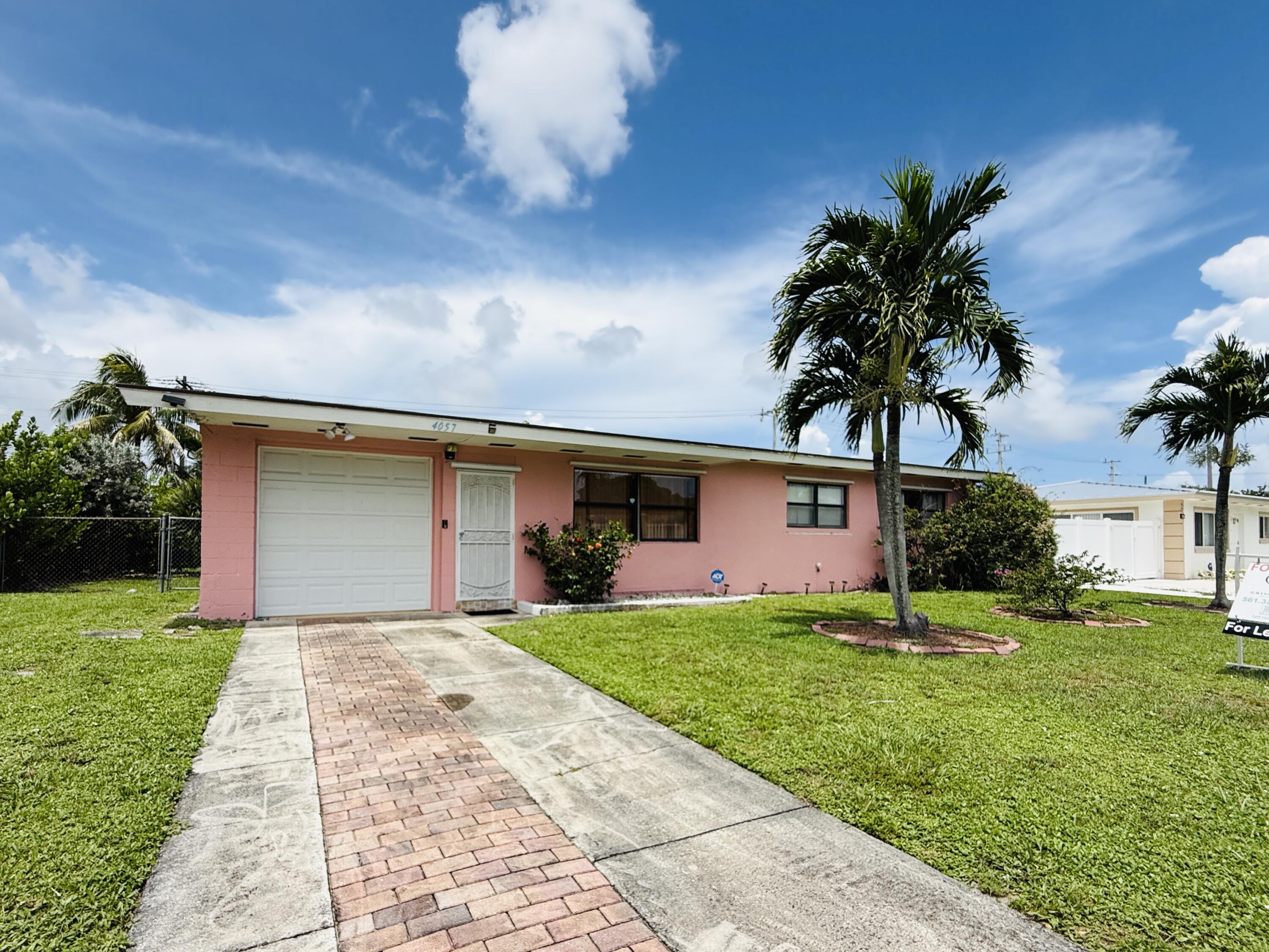 4057 CHUKKER Drive, Palm Springs FL 33406
