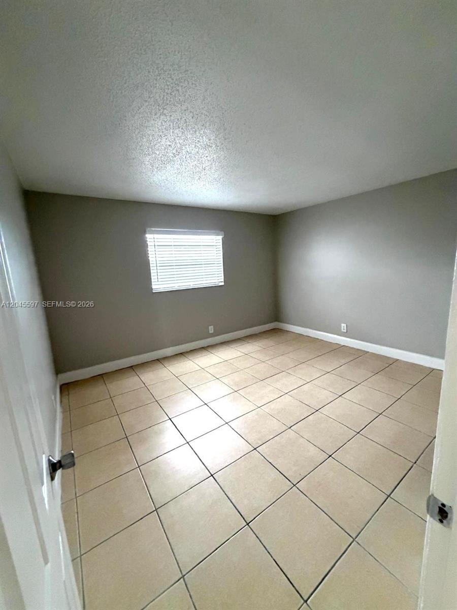 2011 NW 55th Ave # 209 — Photo 4