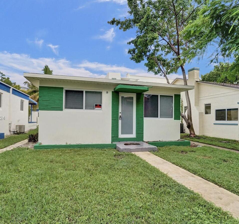 1853 Madison Street # 1, Hollywood FL 33020