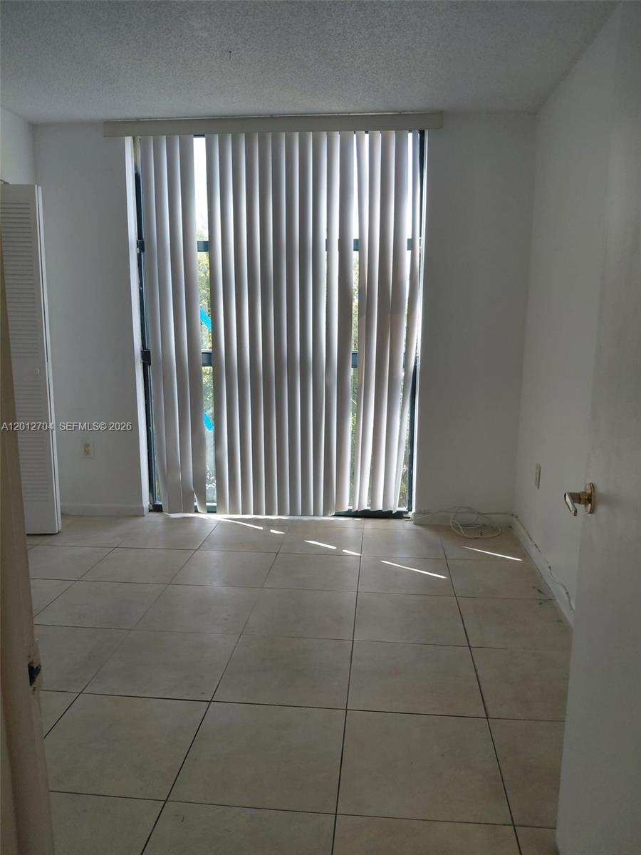 11790 SW 18th St # 3, Miami FL 33175