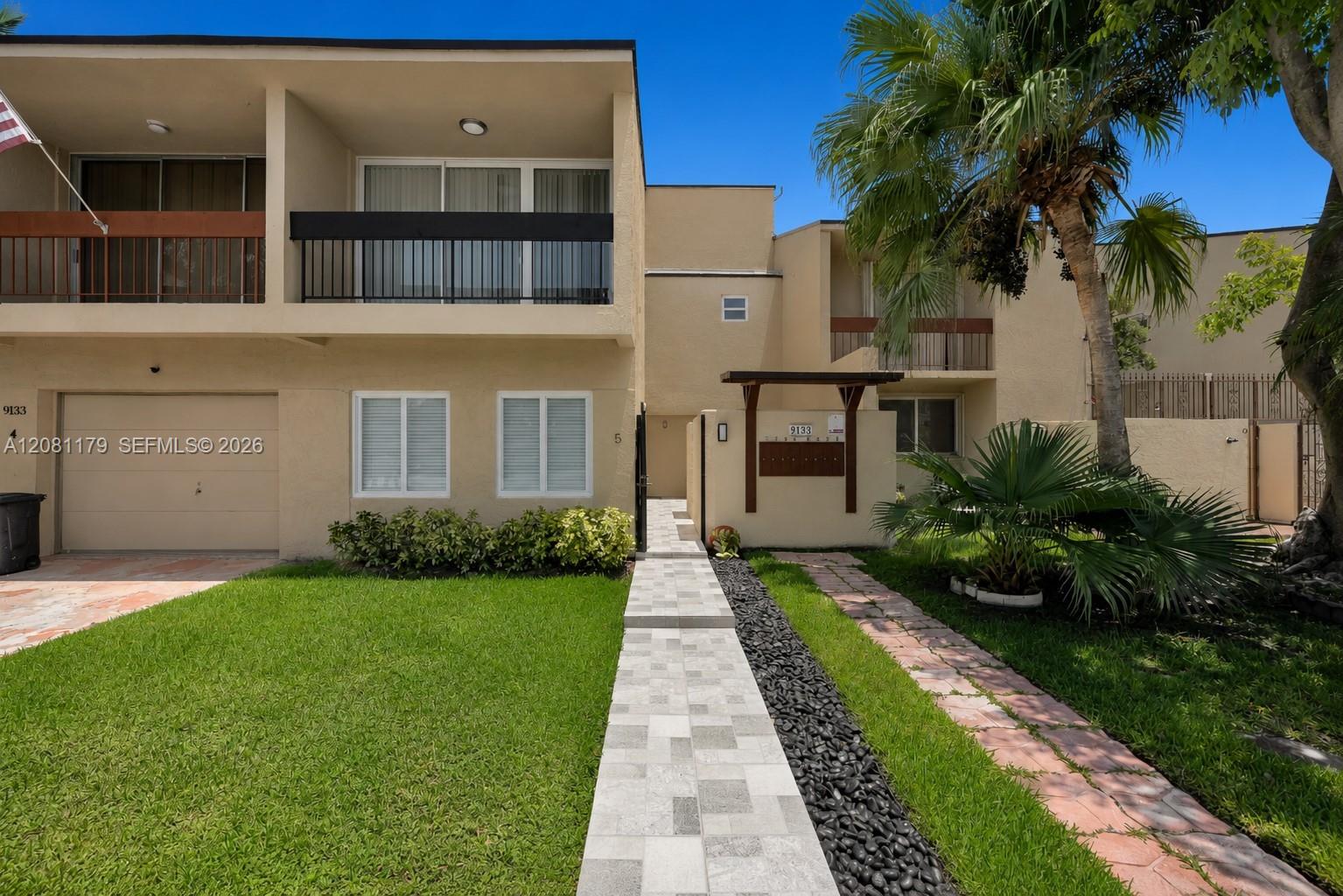 9133 Fontainebleau Blvd # 5 — Photo 2