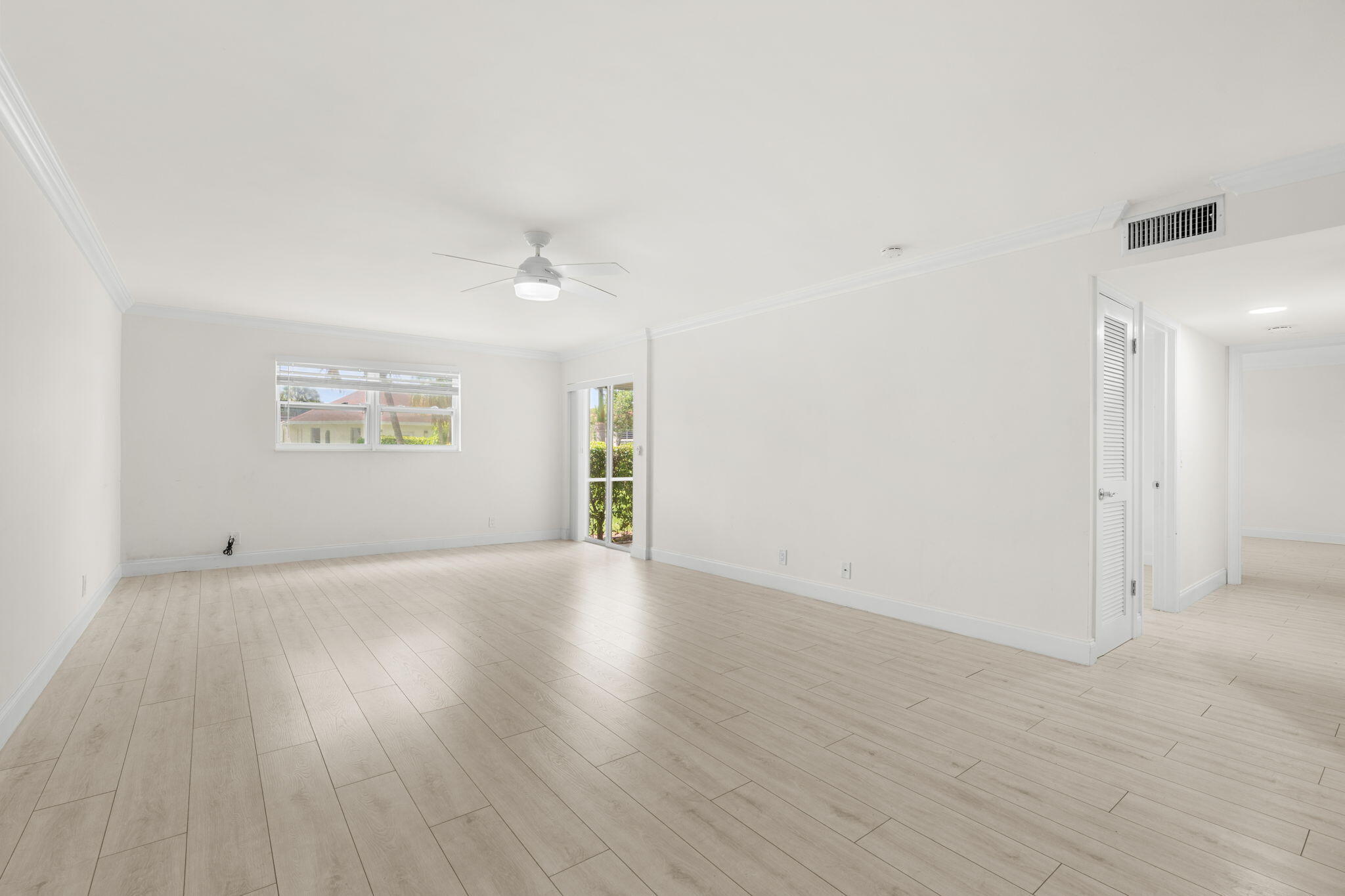 22735 SW 66TH Avenue # 104 — Photo 3