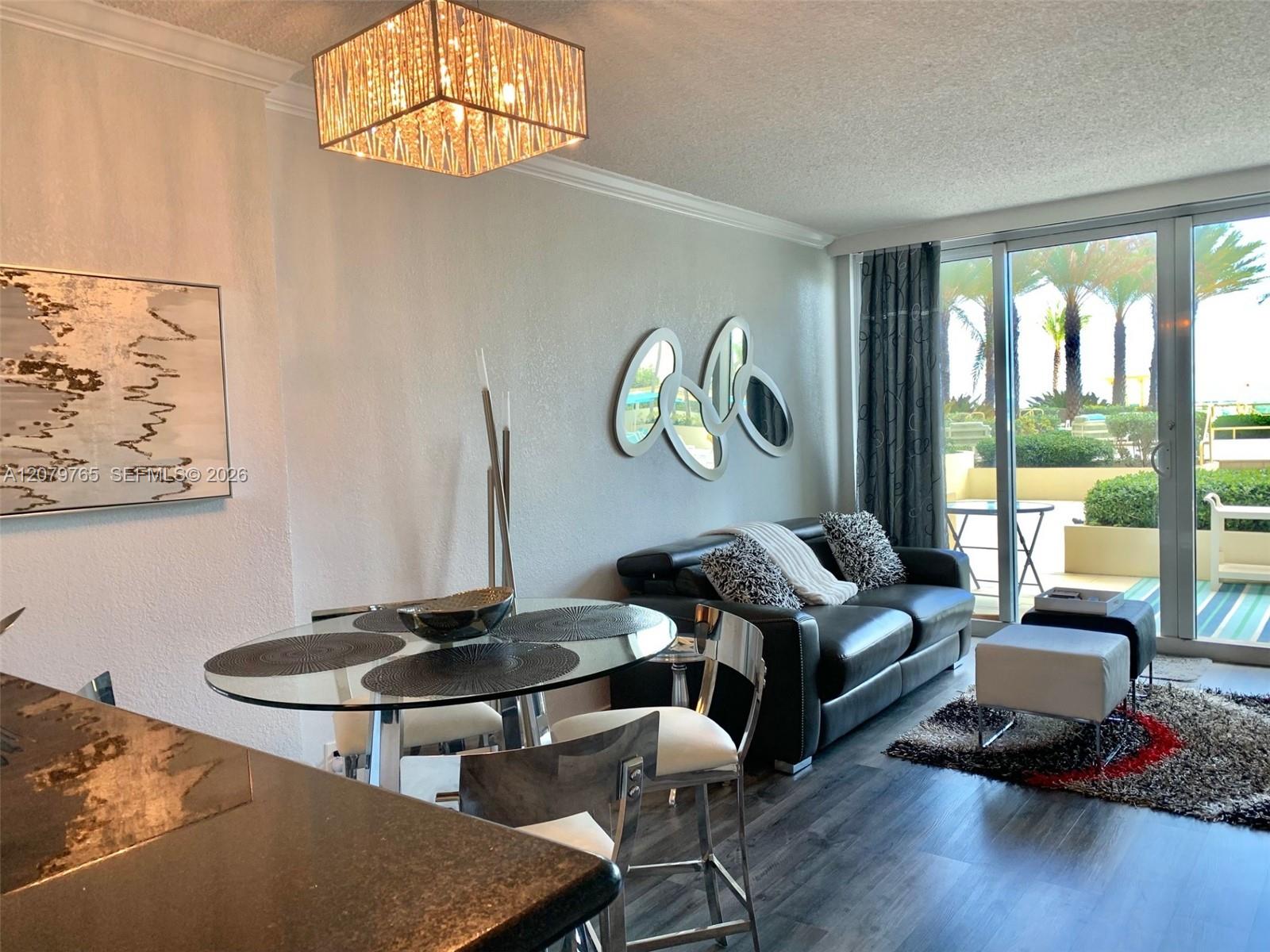 2501 S Ocean Dr # L10 — Photo 2
