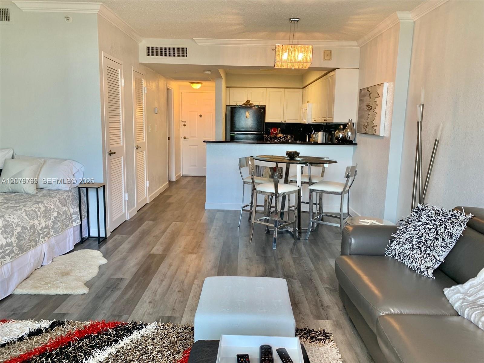 2501 S Ocean Dr # L10 — Photo 4