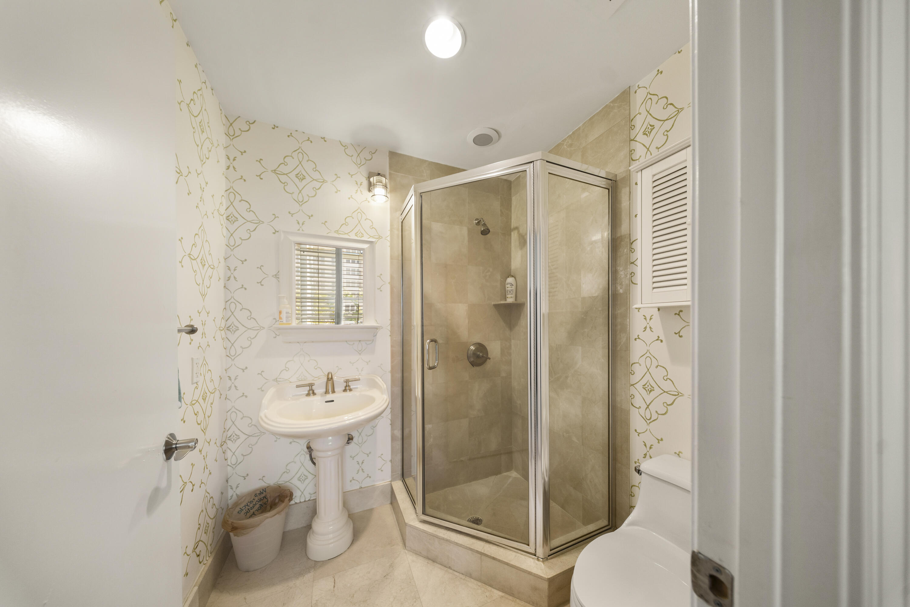 701 SE 21ST Avenue # 302 — Photo 3
