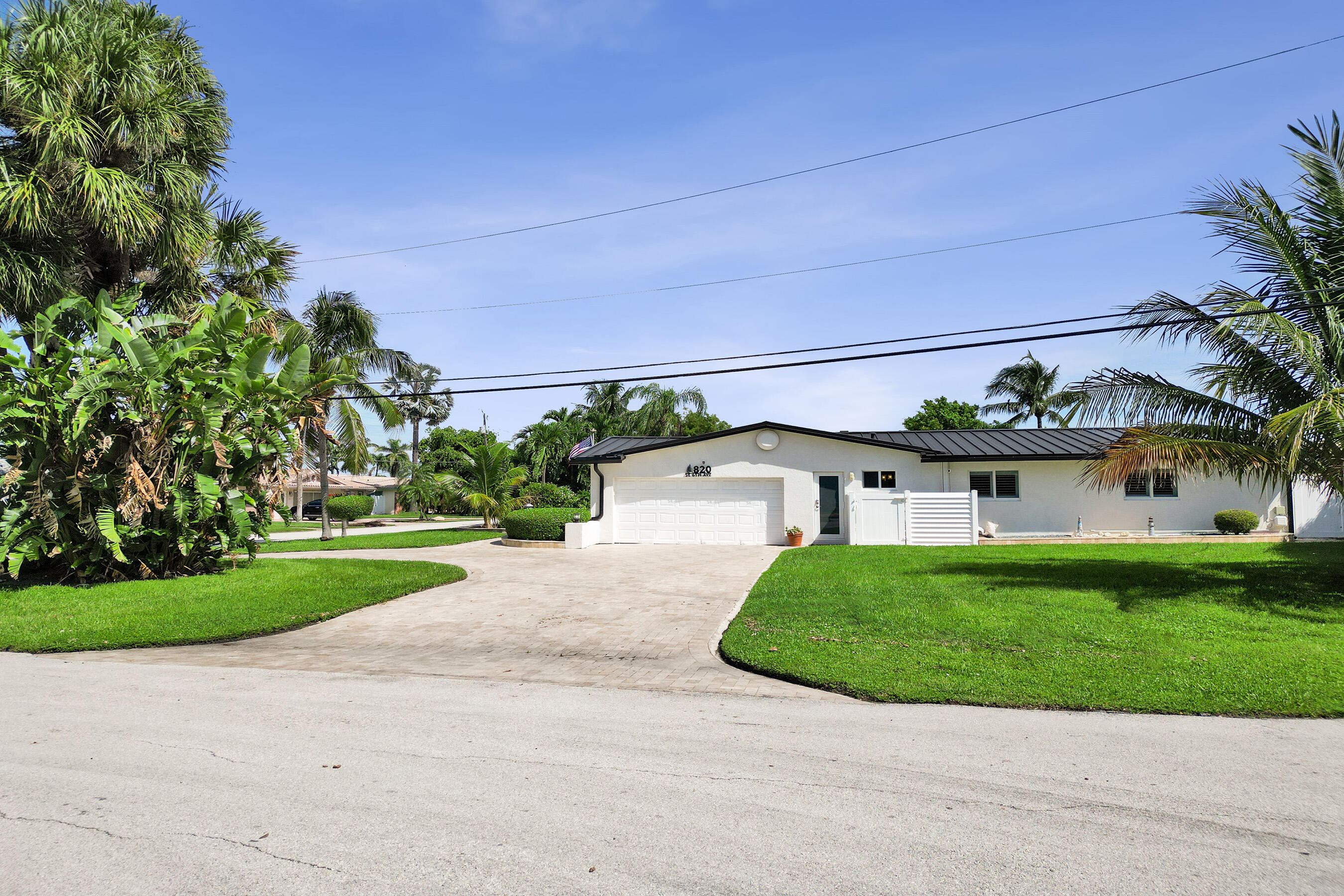 820 SE 6TH Avenue — Photo 4