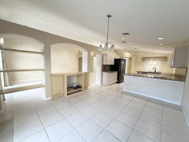 5374 OAKMONT VILLAGE Circle — Photo 4