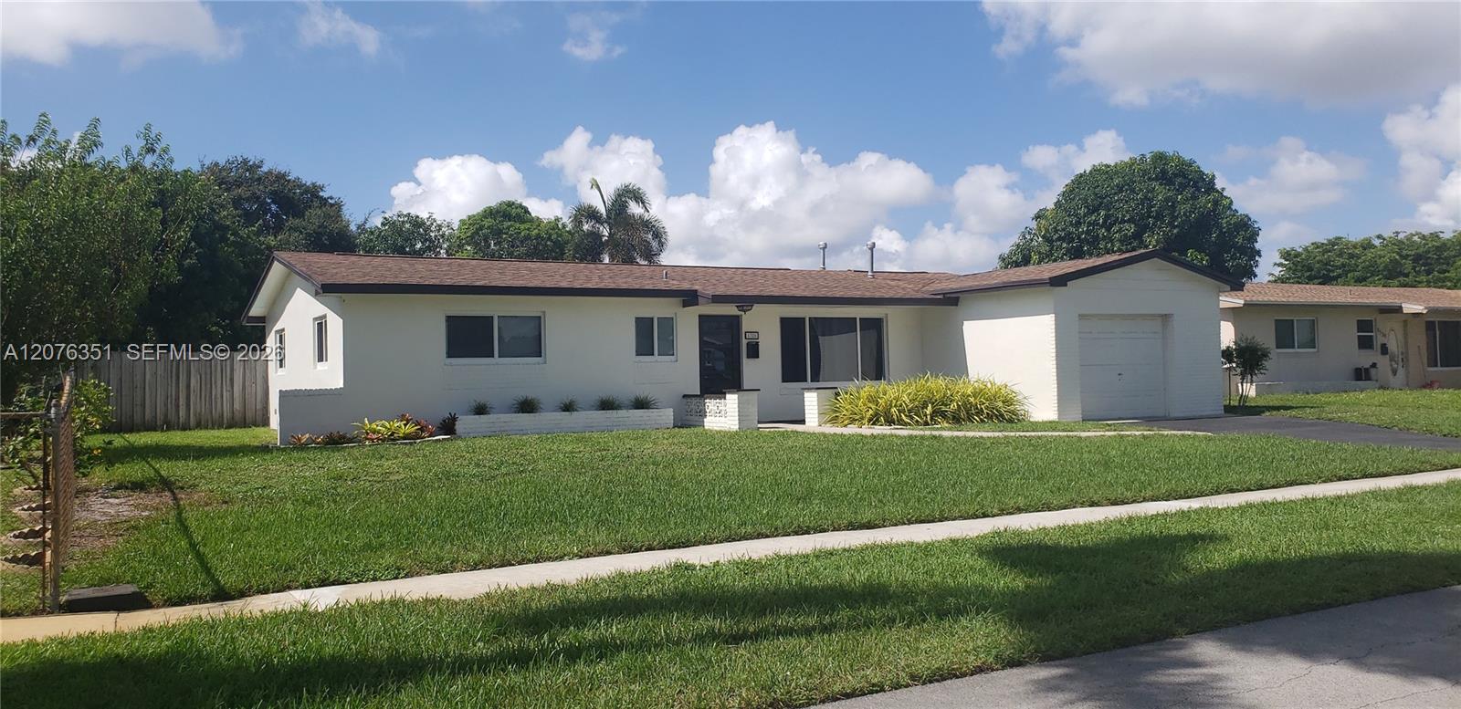 8320 NW 24th Ct — Photo 2