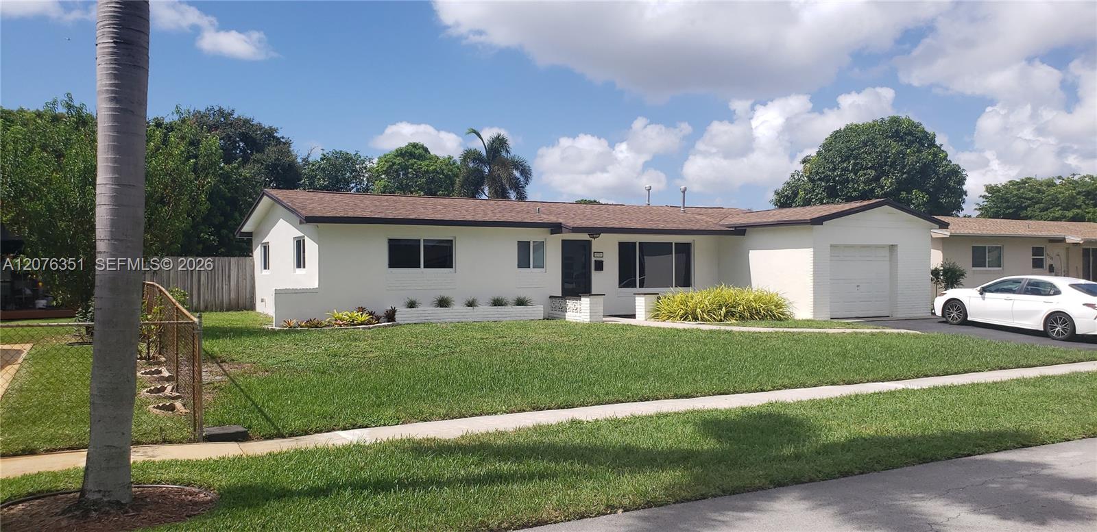 8320 NW 24th Ct — Photo 5