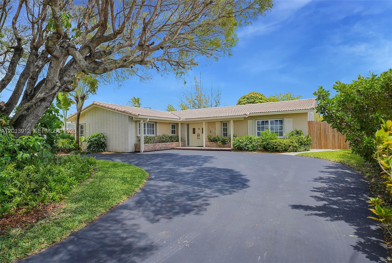 3045 SW 124th Ct, Miami FL 33175