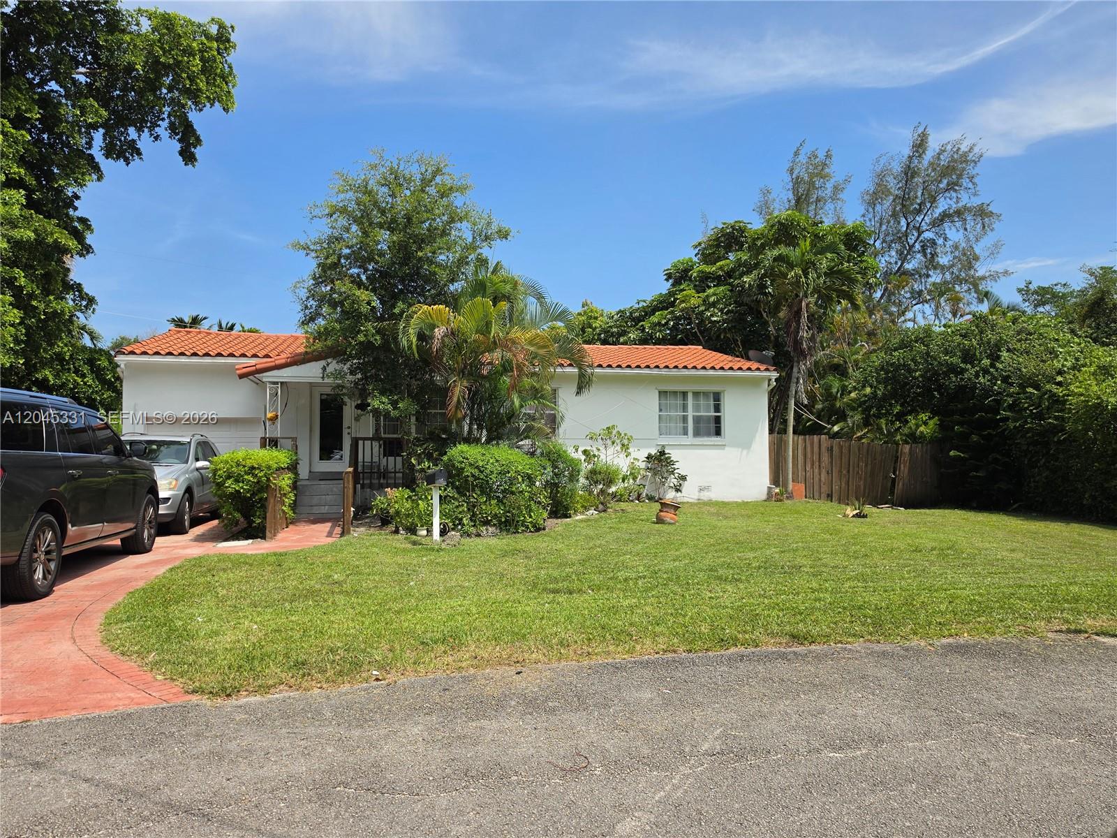 10801 NE 10th Ave, Biscayne Park FL 33161