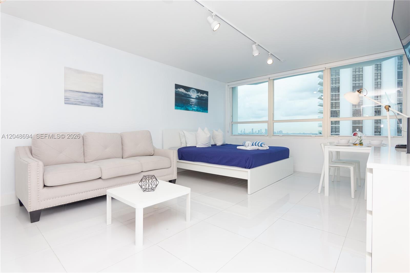 5445 Collins Ave # 908, Miami Beach FL 33140