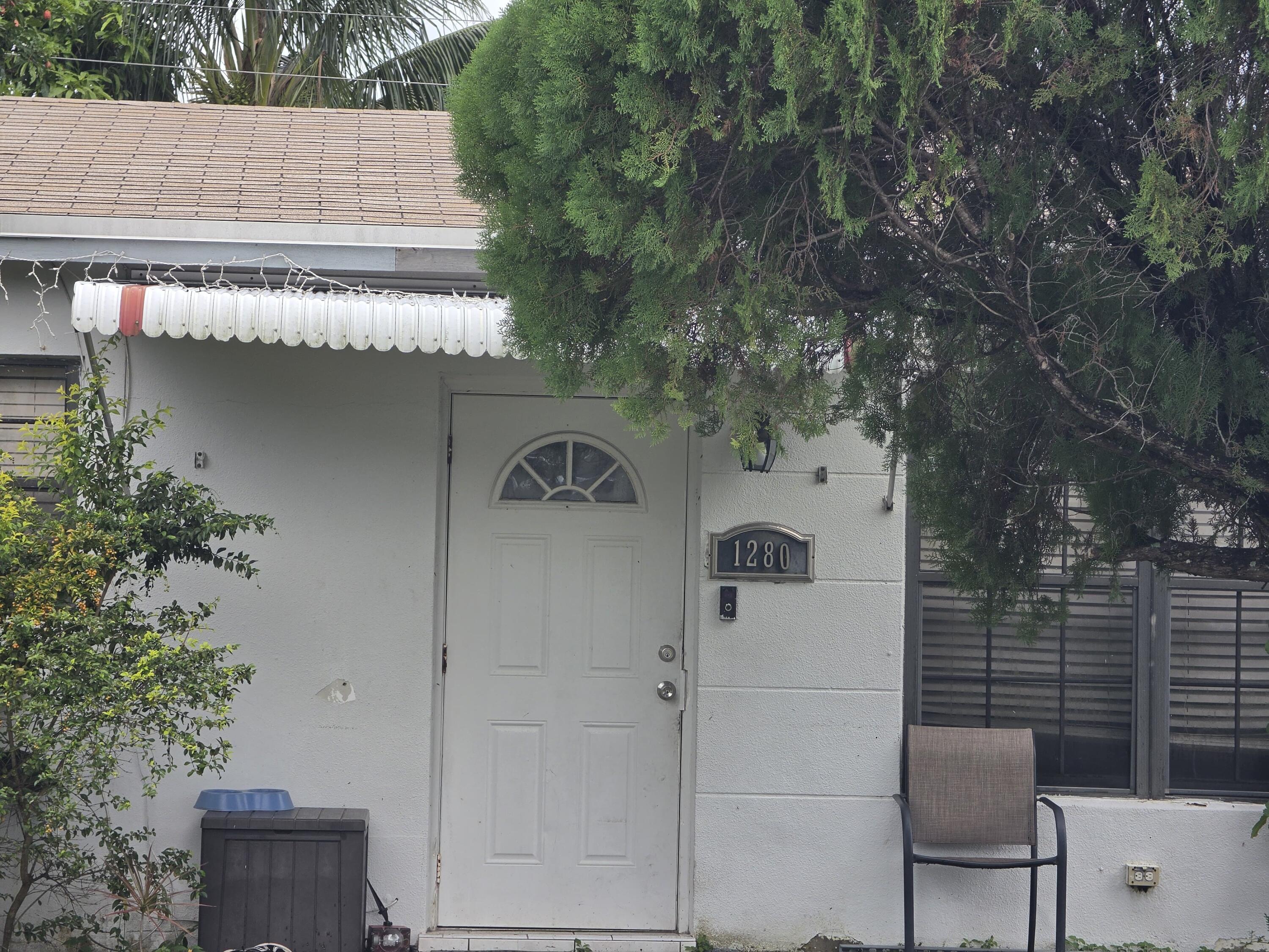 1280 NE 214TH Street, Miami FL 33179