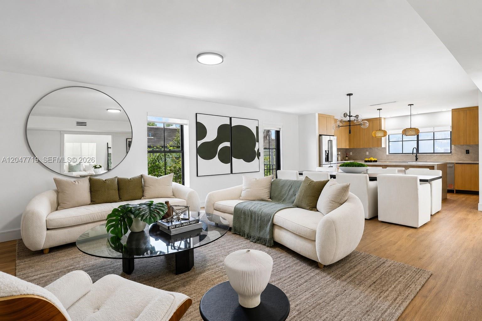 7811 Carlyle Ave, Miami Beach FL 33141