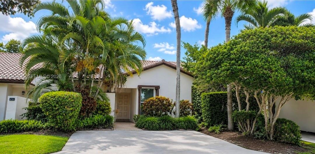 6777 Tiburon Cir — Photo 2