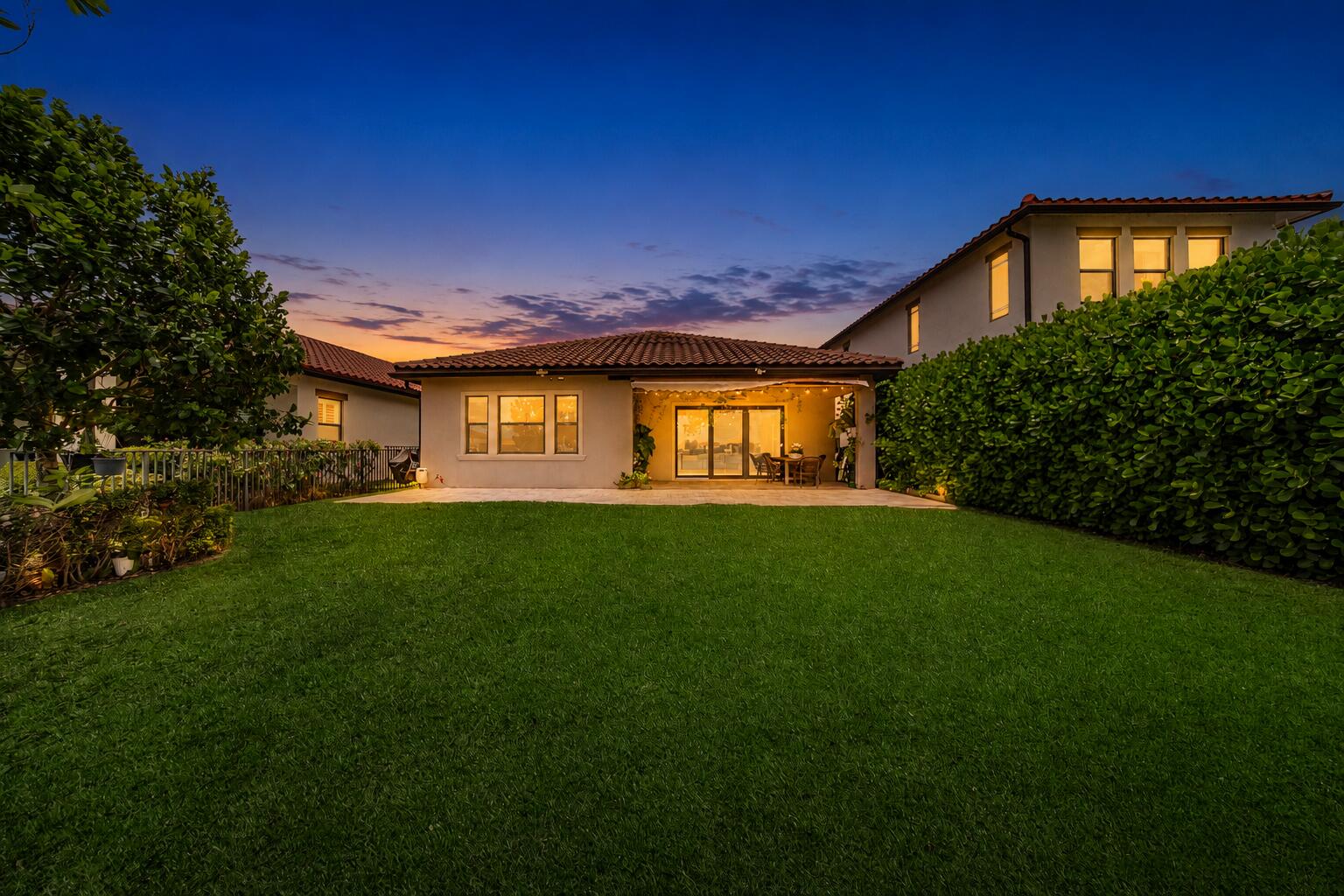 11850 N Baypoint Circle — Photo 3