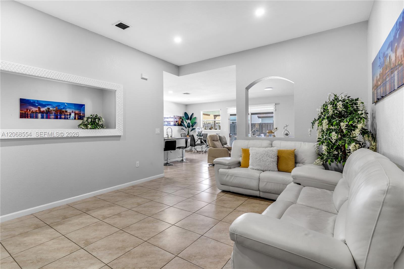 4189 NE 20th St View 4