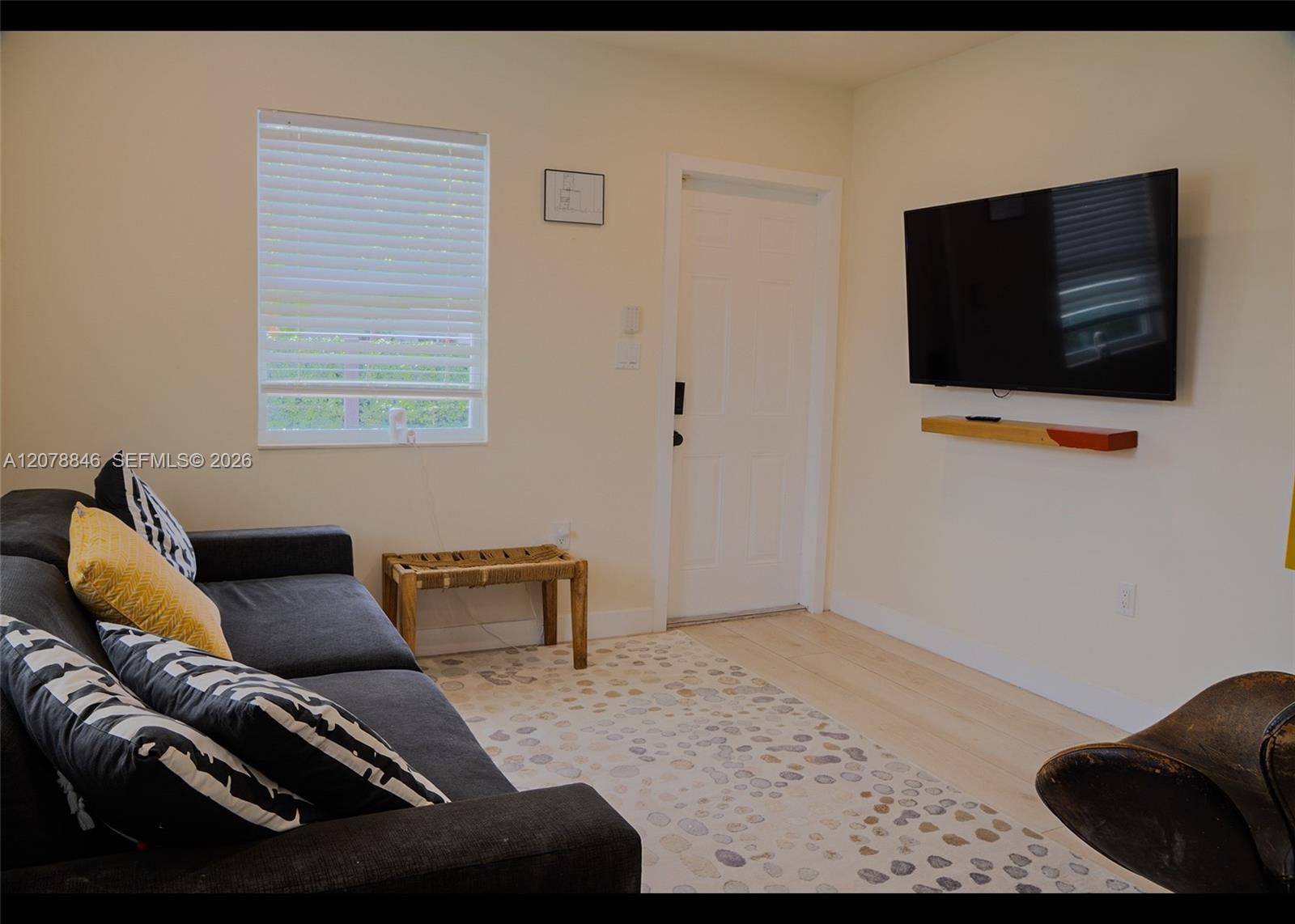 1332 NE 5th Ave # 1 — Photo 5