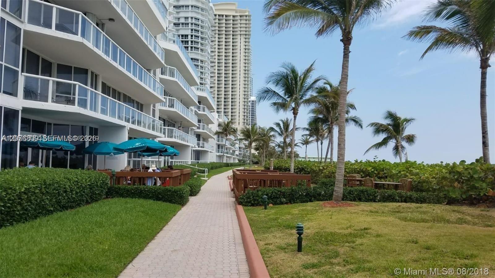 16485 Collins Ave # 1131 — Photo 4