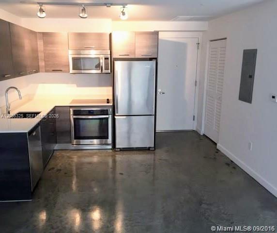 151 SE 1st # 1007 — Photo 4