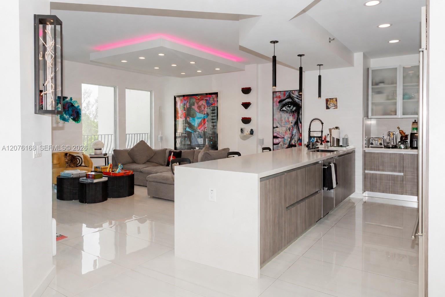 3700 Island Blvd # C402 — Photo 4