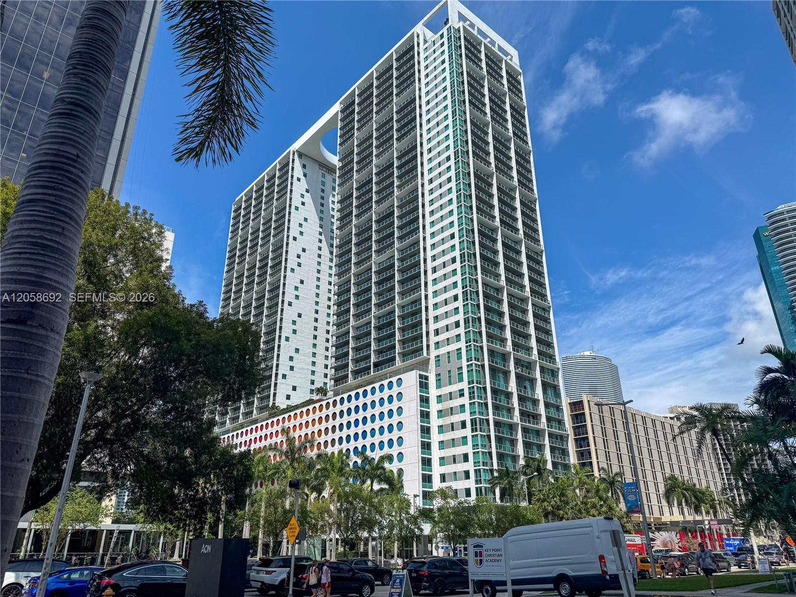 500 Brickell Ave # 1407, Miami FL 33131
