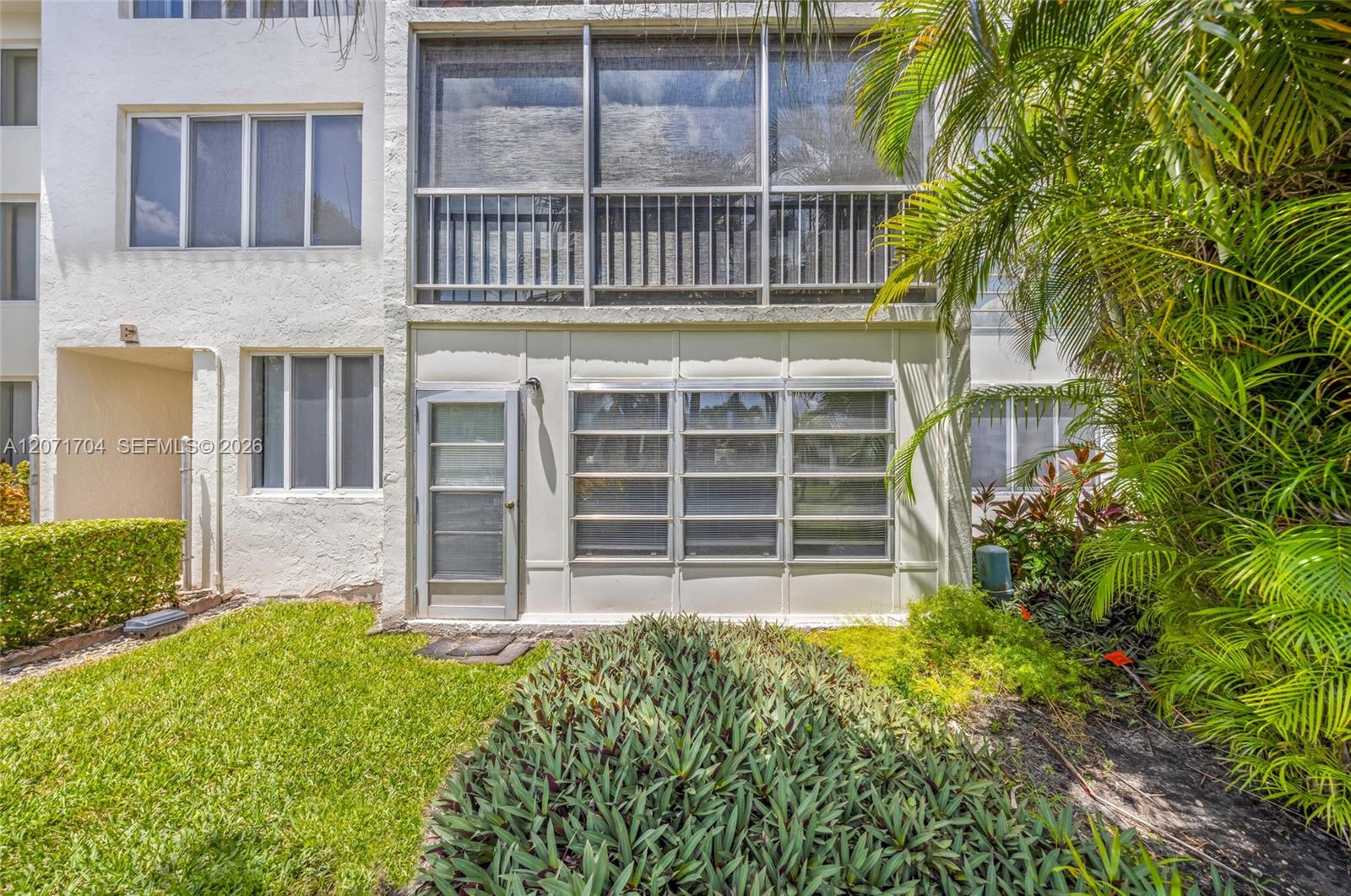6750 Royal Palm Blvd # 106E, Margate FL 33063