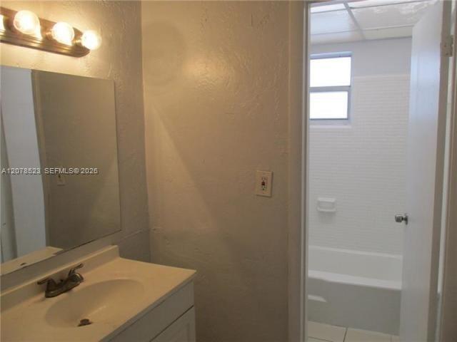 3400 NW 30th St # 9 — Photo 5