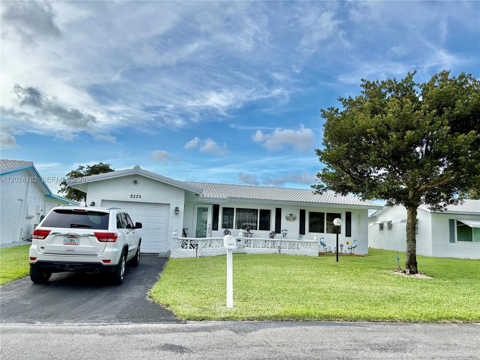 8225 NW 12th Ct, Plantation FL 33322