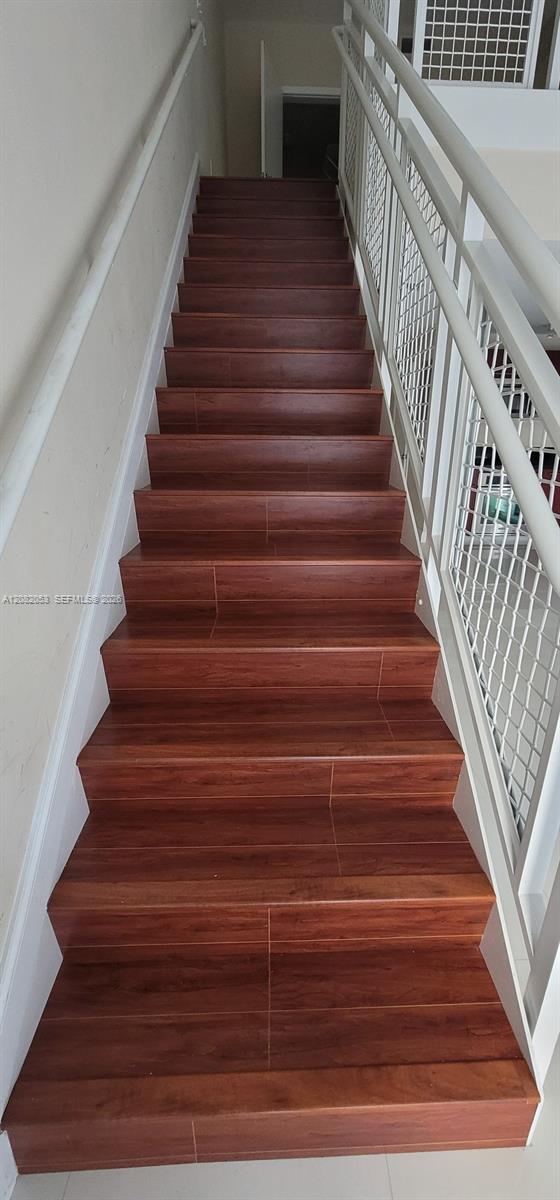 244 Biscayne Blvd # 652 — Photo 5