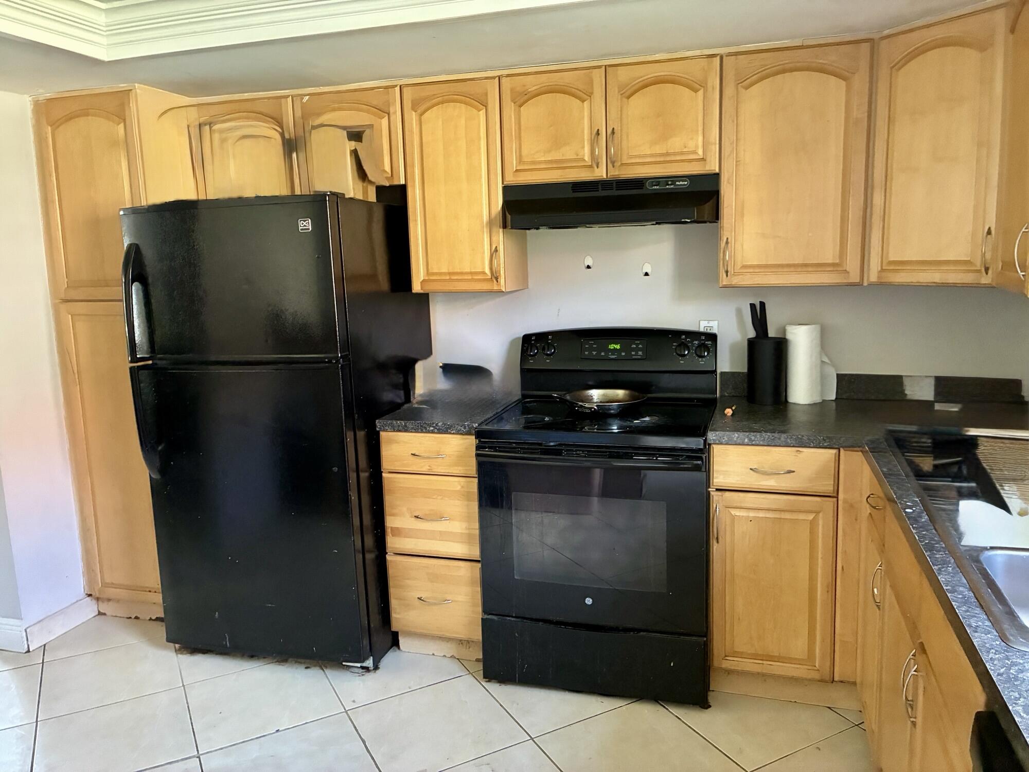 3056 RIVERSIDE # 1C — Photo 5
