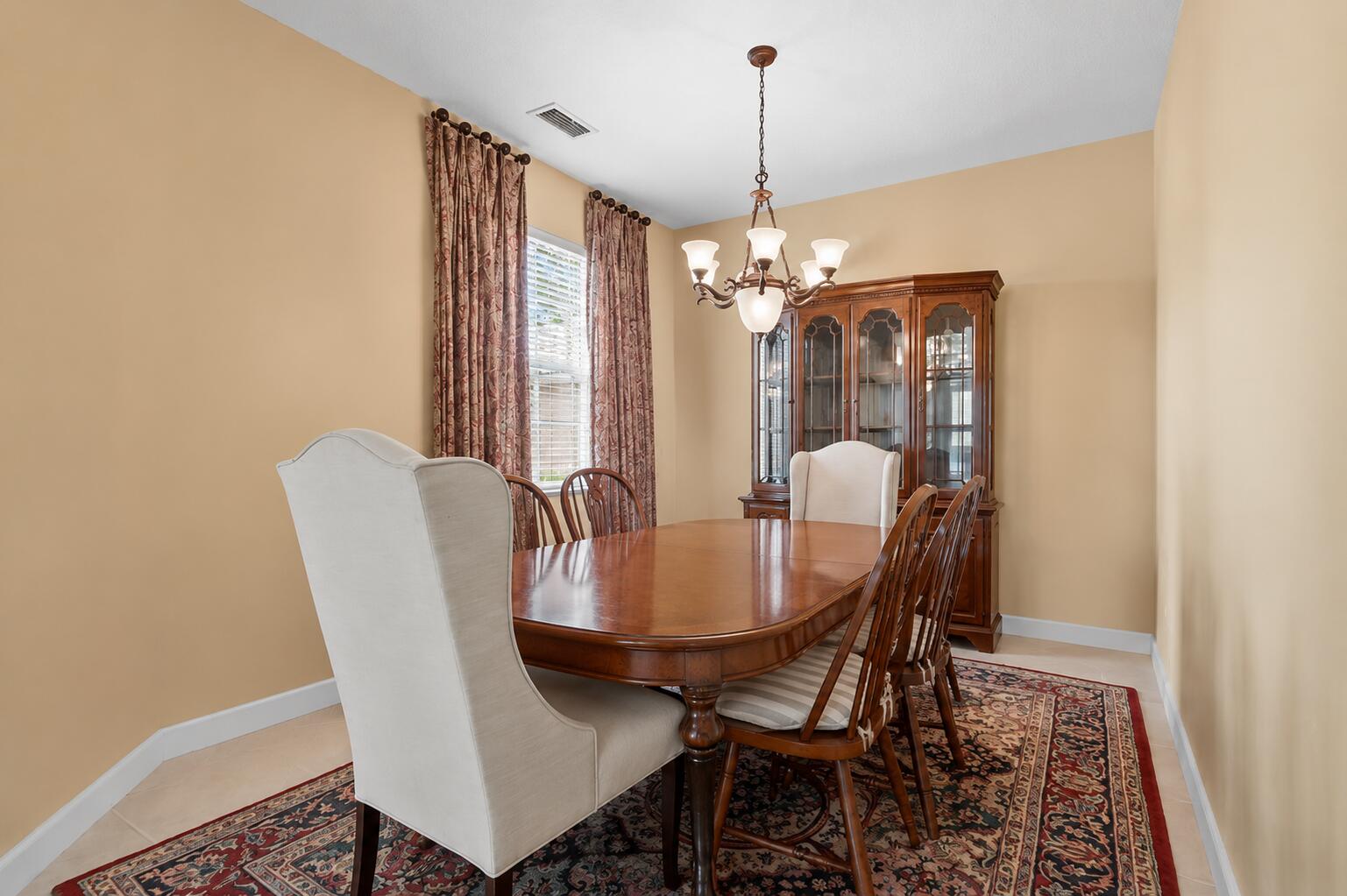 135 Hamilton Terrace — Photo 5