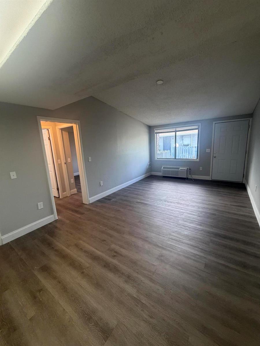 Living Rm