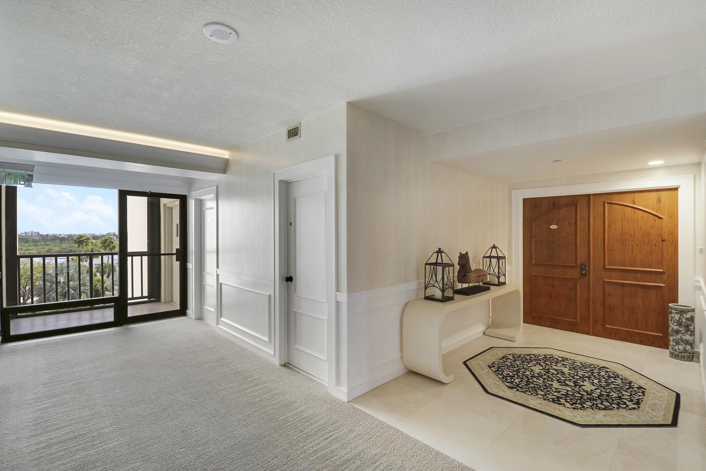 3322 Casseekey Island Road # 604, Jupiter FL 33477