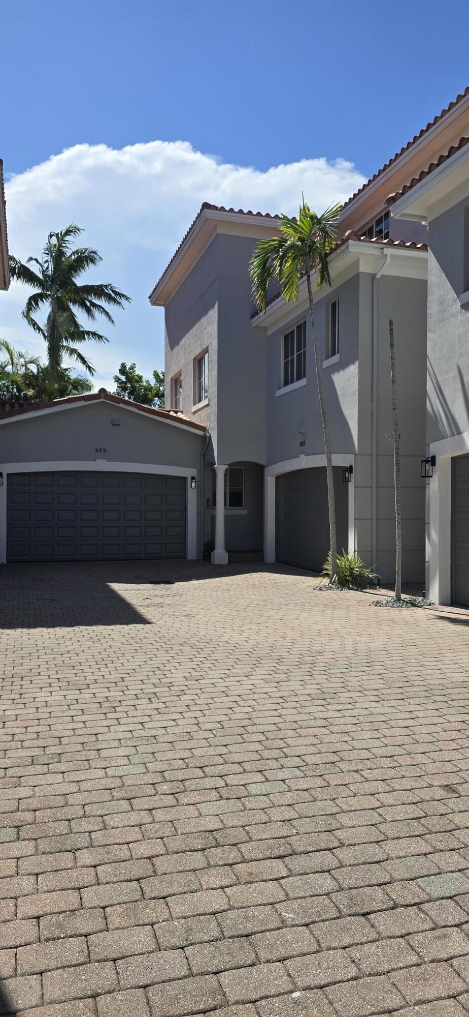 635 NE 11th Avenue, Fort Lauderdale FL 33304